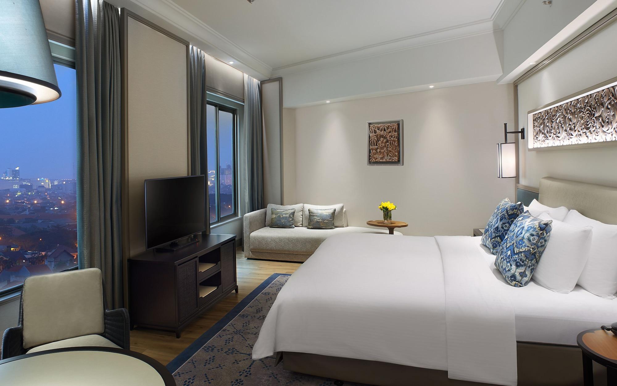 Shangri-la Hotel