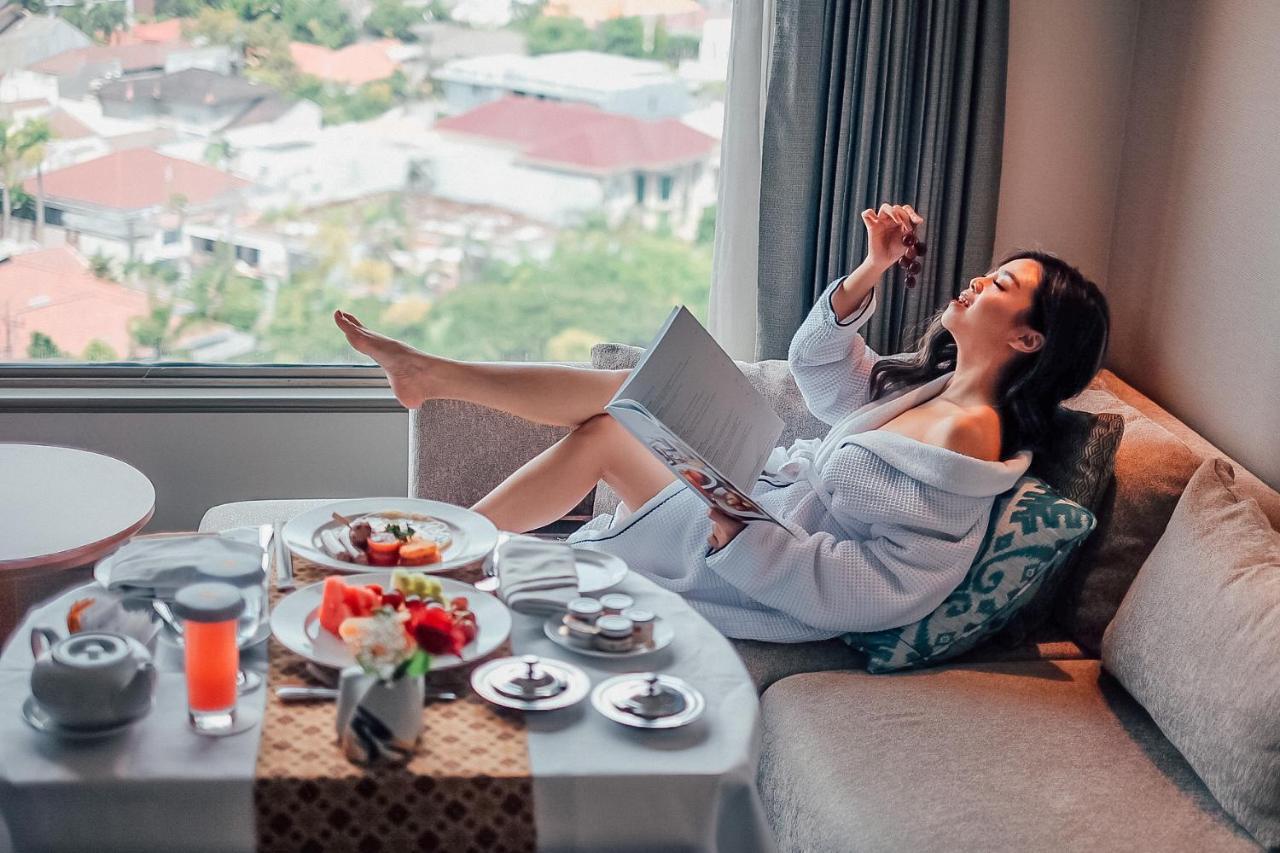 Hotel Shangri-la 5*