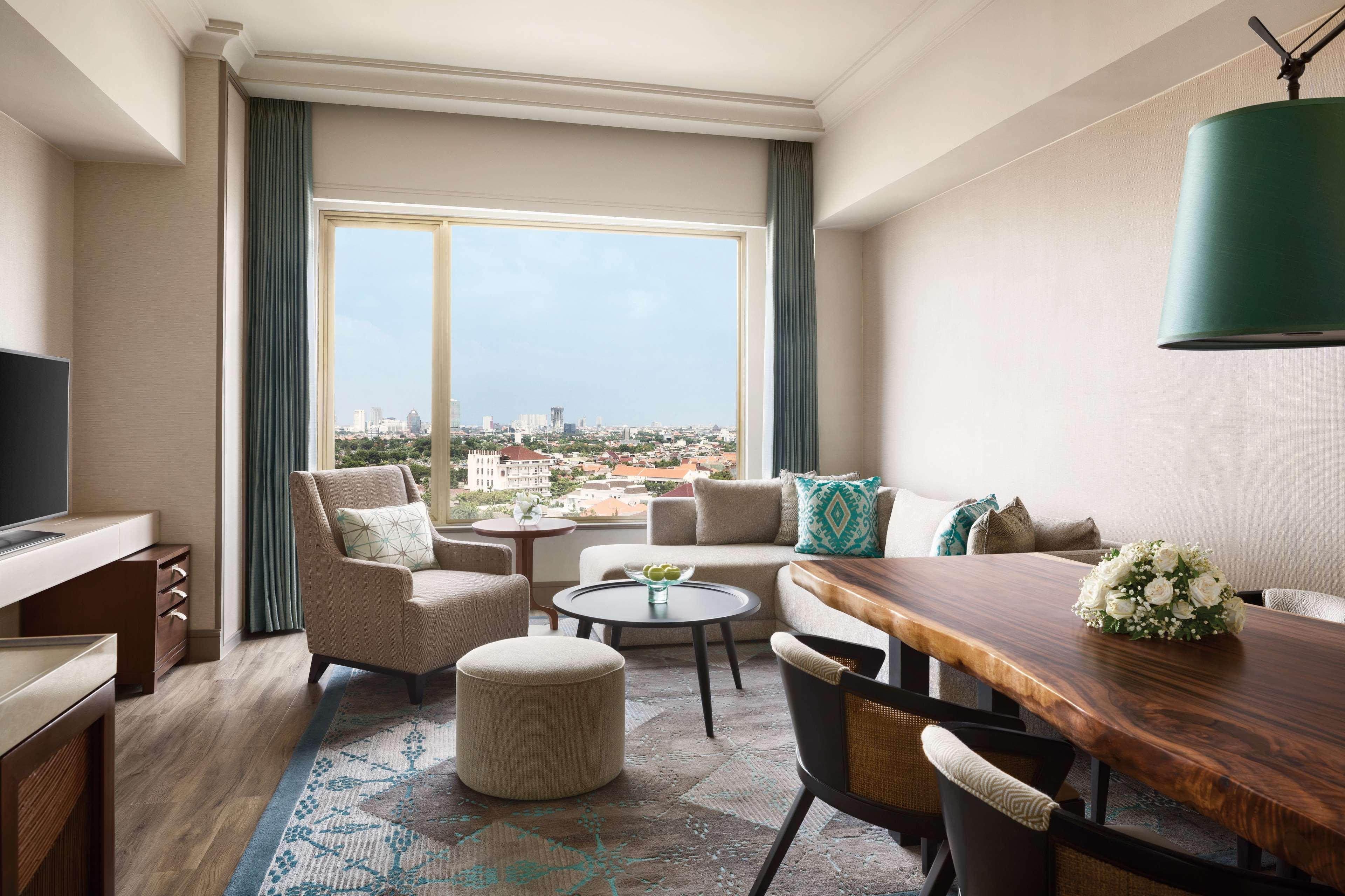 Shangri-la 5*