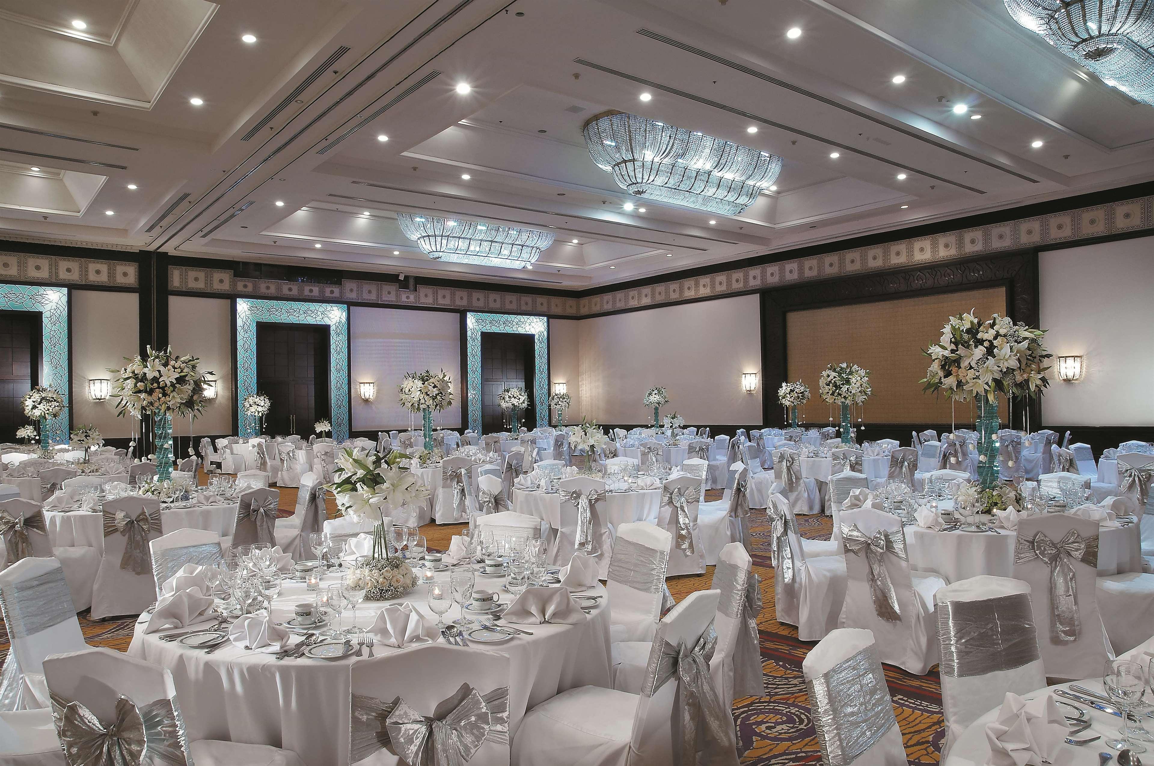 Shangri-la Hotel